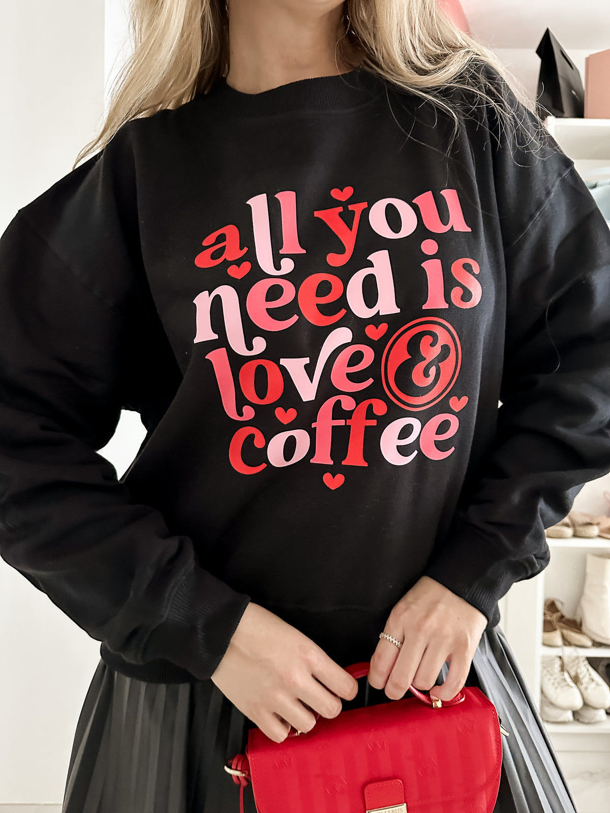 All You Need Is Love – Sweatshirt