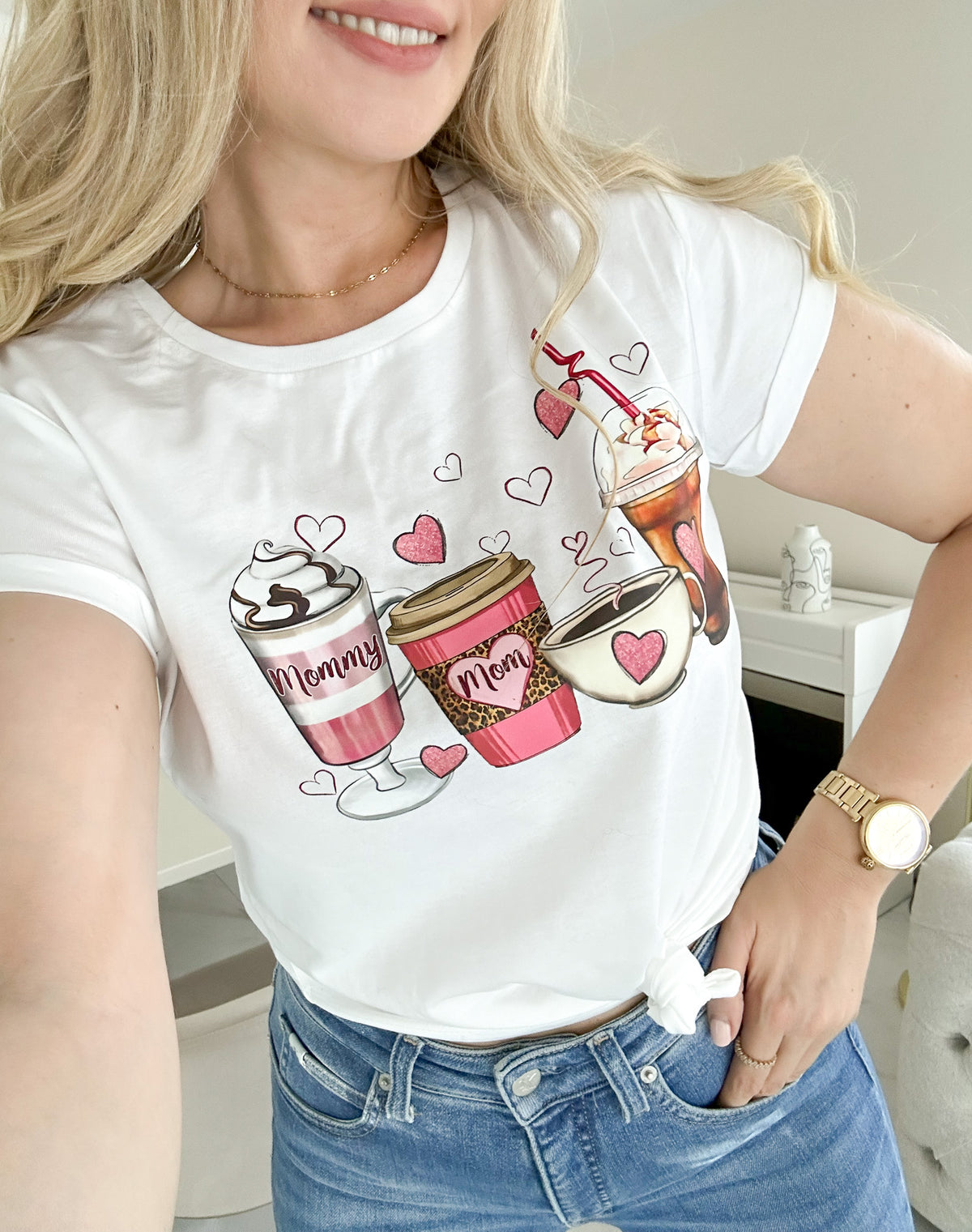Mom feat. Coffee – Shirt