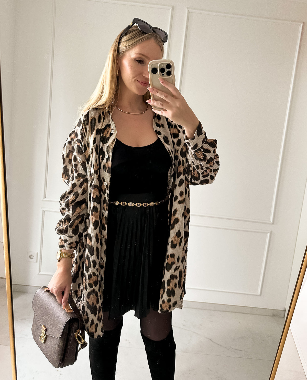 Leo Musselin Bluse – Oversized Fit